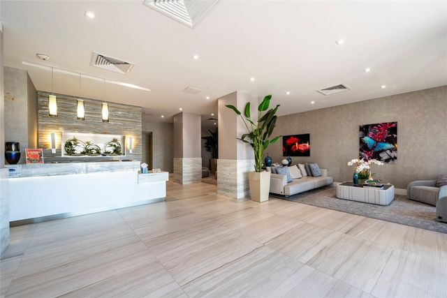 2301 S Ocean Drive 1608, Hollywood, FL 33019