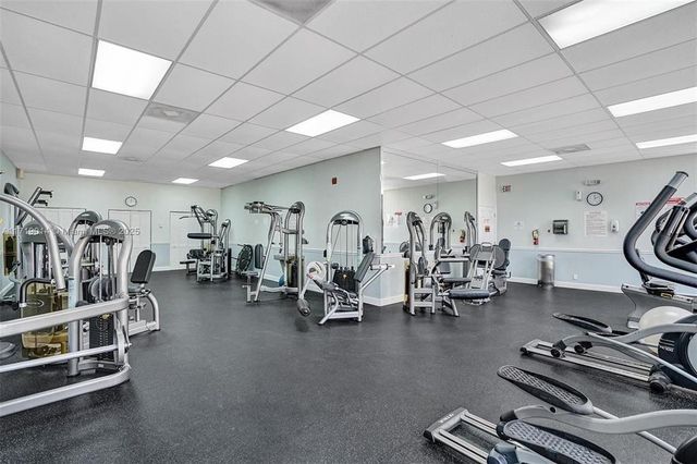 2301 S Ocean Drive 1608, Hollywood, FL 33019