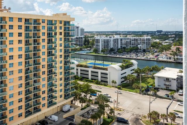 2301 S Ocean Drive 1608, Hollywood, FL 33019