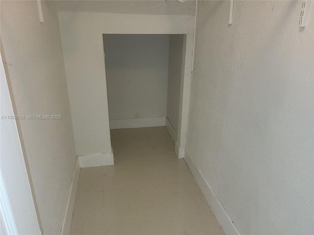 2221 NW 55th Ter 2221, Lauderhill, FL 33313