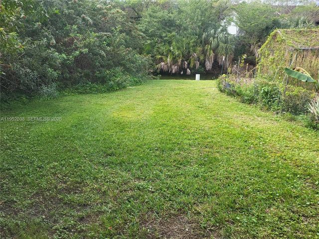 2221 NW 55th Ter 2221, Lauderhill, FL 33313