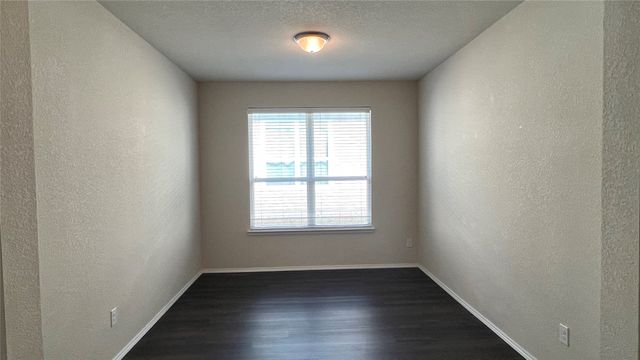 2205 Arrowhead Drive, Denton, TX 76207