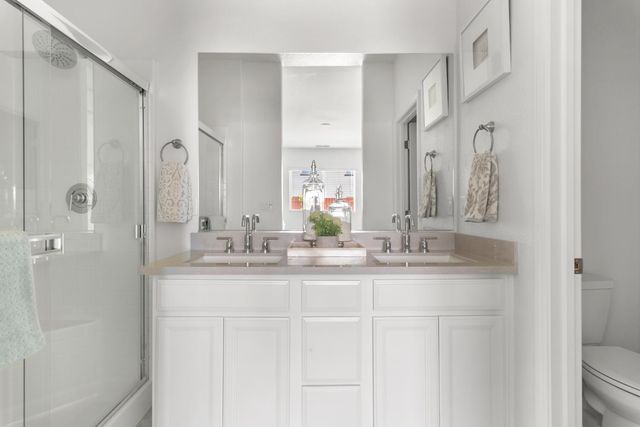 1040 Merrimack St, Roseville, CA 95747