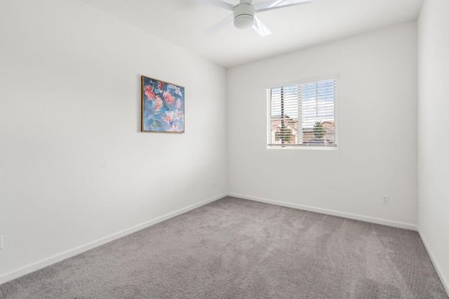 1040 Merrimack St, Roseville, CA 95747