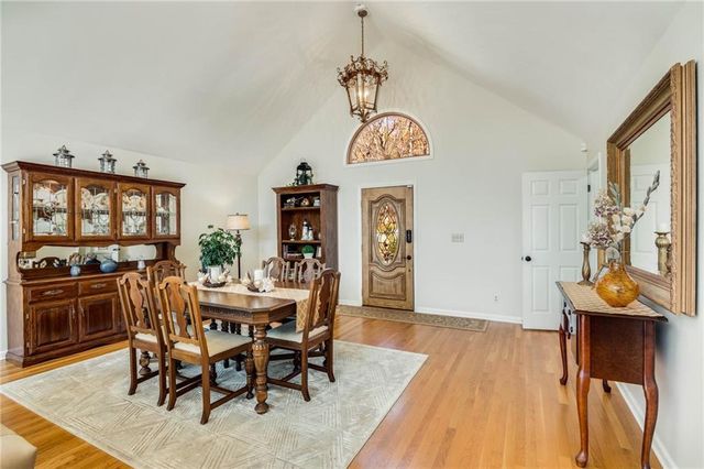 555 Rainbow Lake Drive, Dawsonville, GA 30534