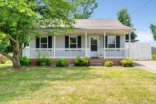 1921 Timberline Cir, Oak Grove, KY 42262