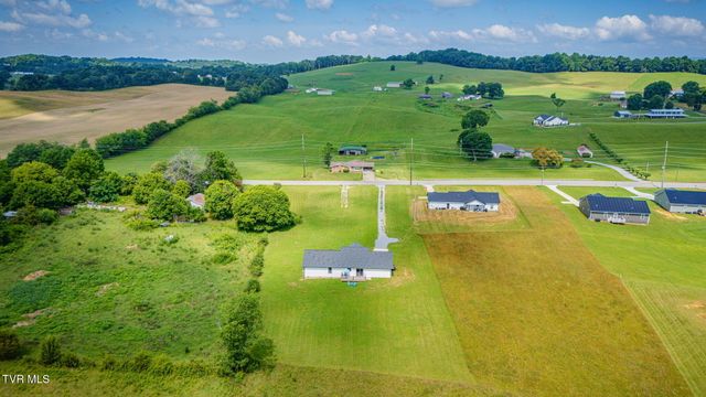 5920 Snapps Ferry Road, Afton, TN 37616