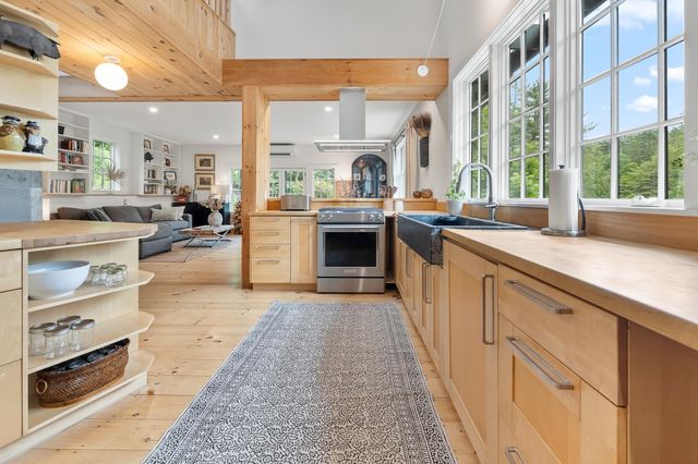 1355 Podunk Road, Norwich, VT 05055