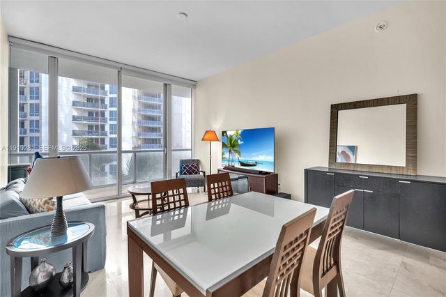 6799 Collins Ave 309, Miami Beach, FL 33141