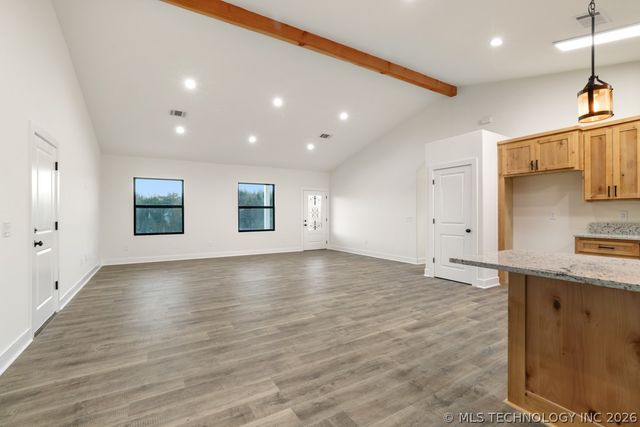 63 Deerfield Road, Colbert, OK 74733