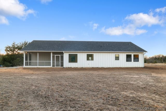 63 Deerfield Road, Colbert, OK 74733