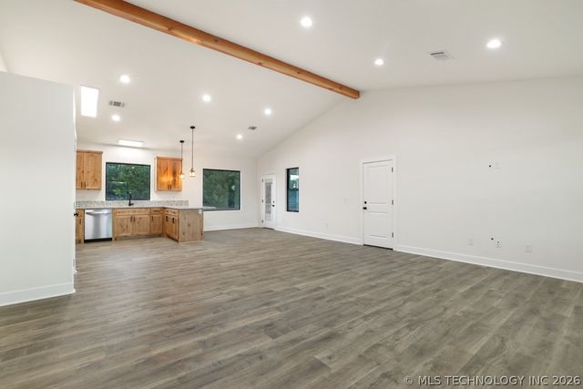 63 Deerfield Road, Colbert, OK 74733