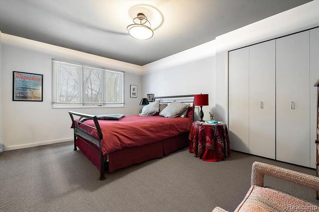 4539 Middleton Court, West Bloomfield, MI 48323