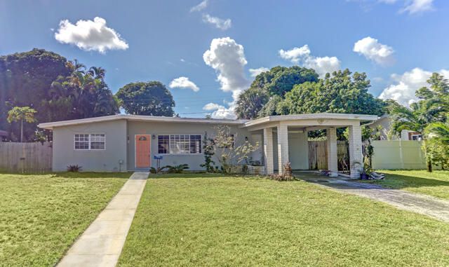 328 E Jasmine Drive, Lake Park, FL 33403