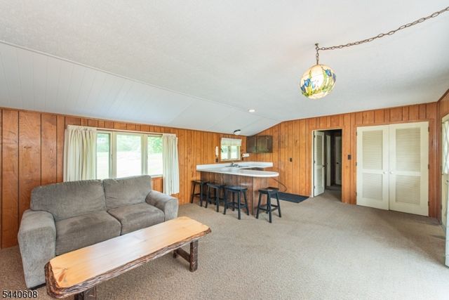 111 Beaver Run Rd, Lafayette Twp., NJ 07848