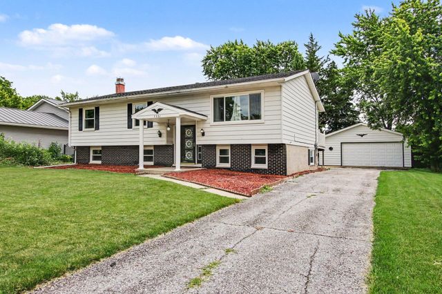 7331 W 83rd Lane, Crown Point, IN 46307