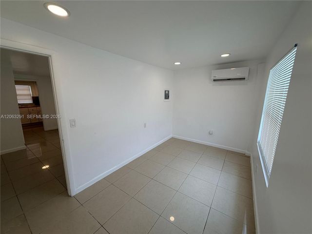 548 NW 30th Street 2, Miami, FL 33127