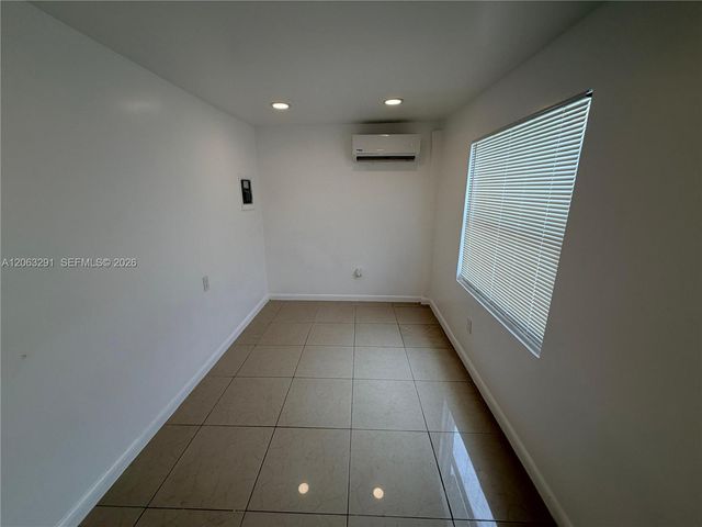 548 NW 30th Street 2, Miami, FL 33127
