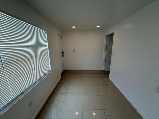 548 NW 30th Street 2, Miami, FL 33127