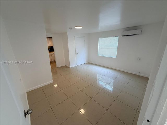 548 NW 30th Street 2, Miami, FL 33127