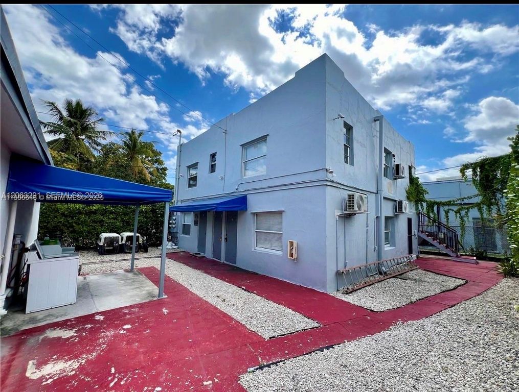 548 NW 30th Street 2, Miami, FL 33127