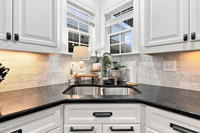 1209 Harp Street, Raleigh, NC 27604