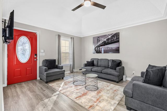 2821 Old Matthews Rd, Nashville, TN 37207