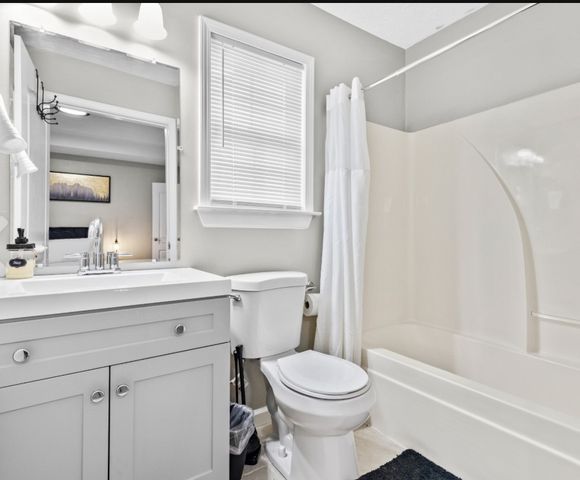 2821 Old Matthews Rd, Nashville, TN 37207