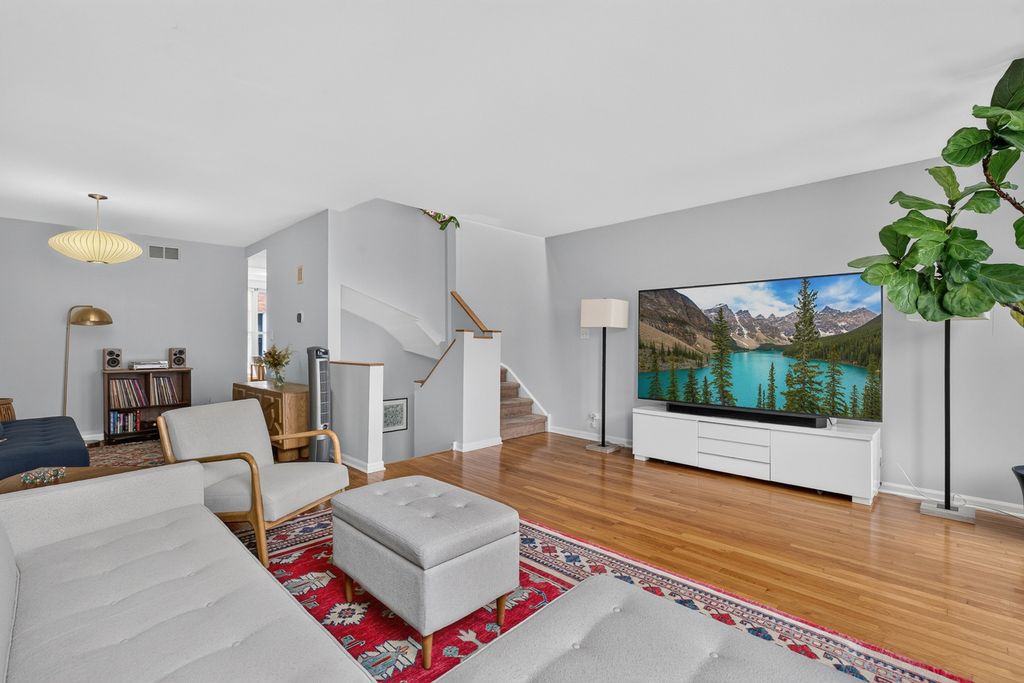7243 Franklin Street B, Forest Park, IL 60130 — photo 2