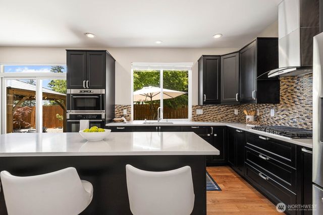 517 Pasco Place NE, Renton, WA 98059