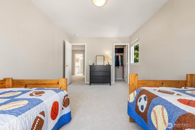 517 Pasco Place NE, Renton, WA 98059