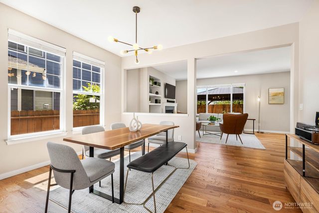517 Pasco Place NE, Renton, WA 98059