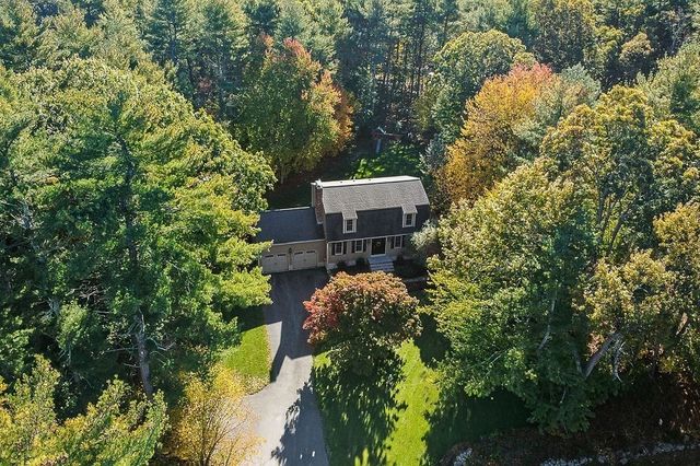 12 Essex St, Mansfield, MA 02048