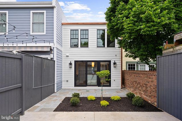 533 6TH ST SE, Washington, DC 20003