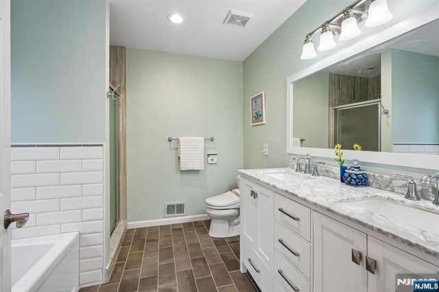 55 Greenbrook Drive, Bloomfield, NJ 07003