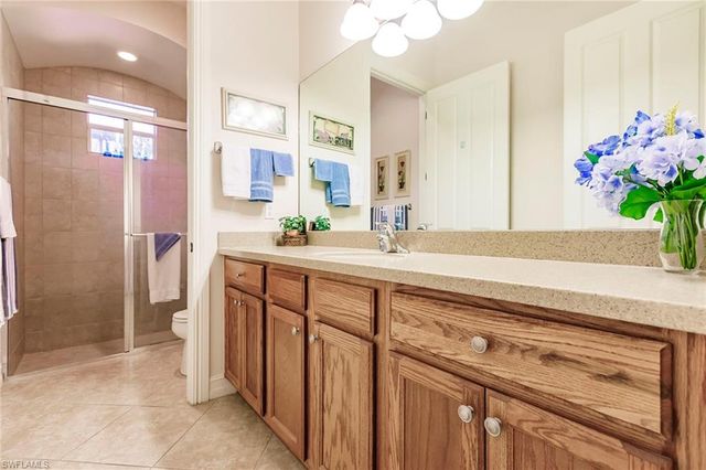 7684 Cottesmore DR, Naples, FL 34113