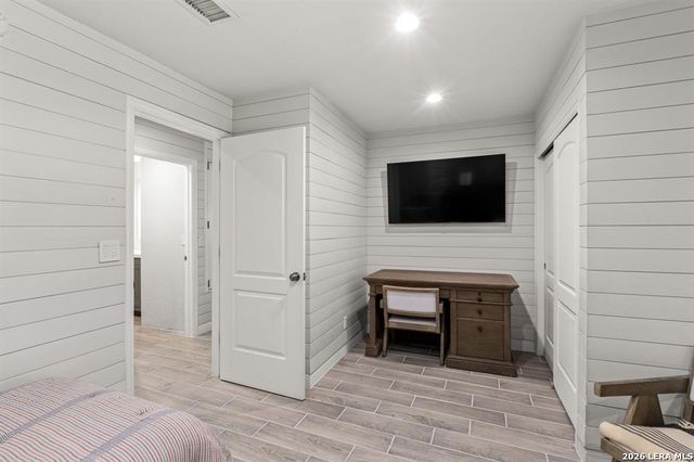 810 RIVER RD, Wimberley, TX 78676
