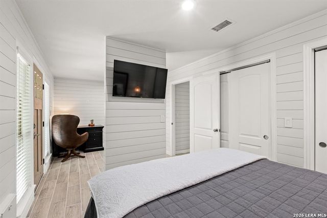 810 RIVER RD, Wimberley, TX 78676