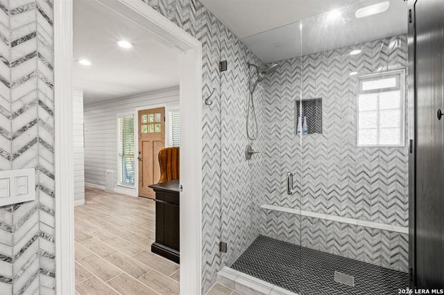 810 RIVER RD, Wimberley, TX 78676