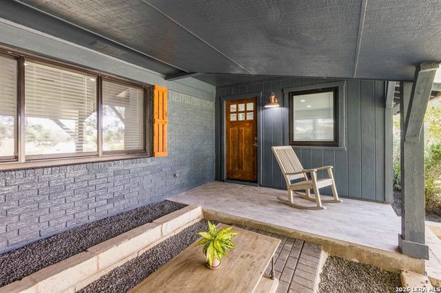 810 RIVER RD, Wimberley, TX 78676