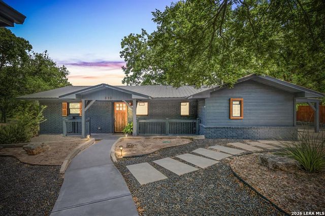 810 RIVER RD, Wimberley, TX 78676