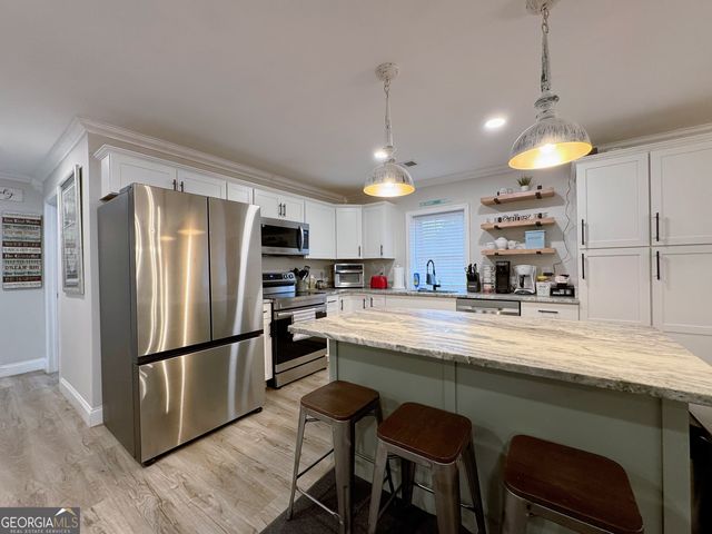 10 Gum Branch Circle, Hartwell, GA 30643