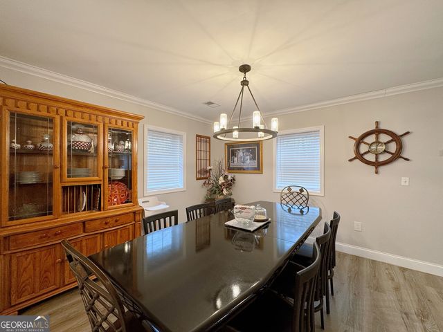 10 Gum Branch Circle, Hartwell, GA 30643