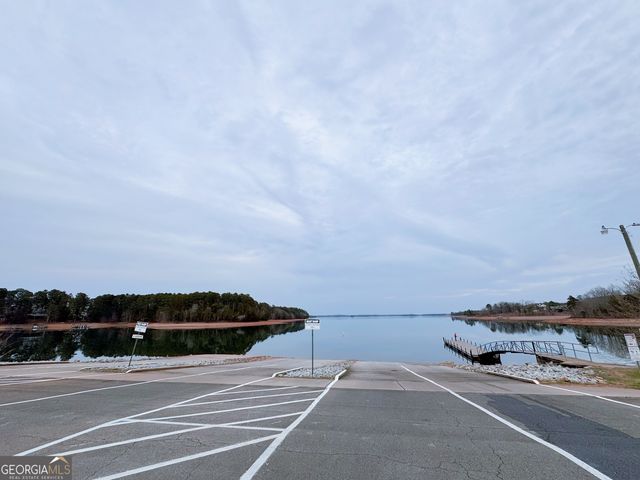 10 Gum Branch Circle, Hartwell, GA 30643