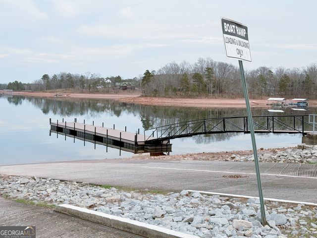 10 Gum Branch Circle, Hartwell, GA 30643