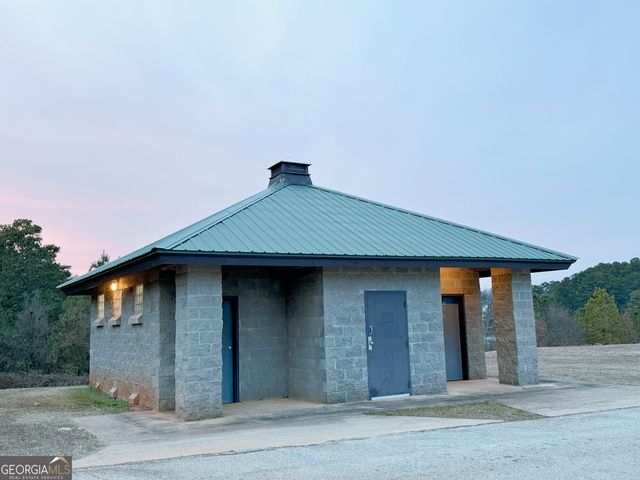 10 Gum Branch Circle, Hartwell, GA 30643