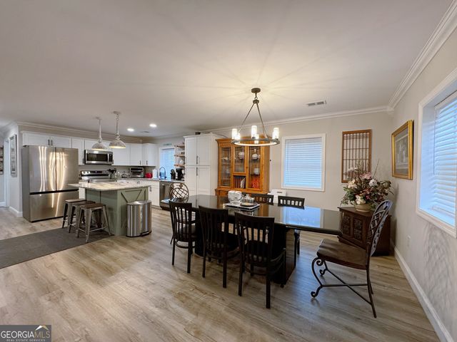 10 Gum Branch Circle, Hartwell, GA 30643