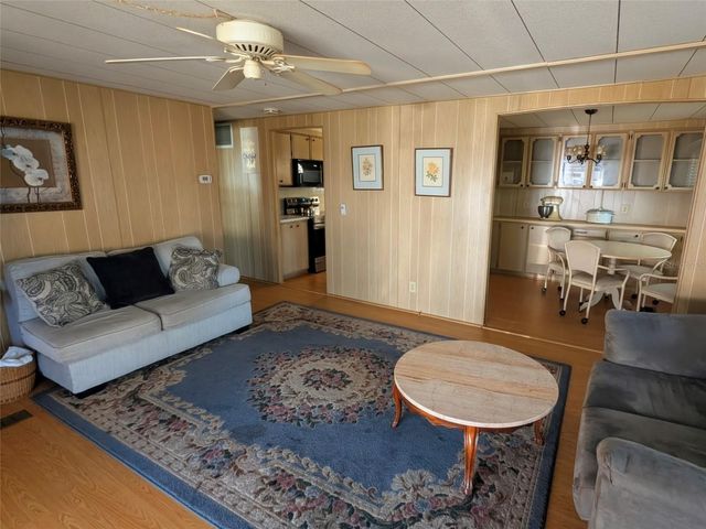 162 WOODMERE DRIVE A, Eustis, FL 32726