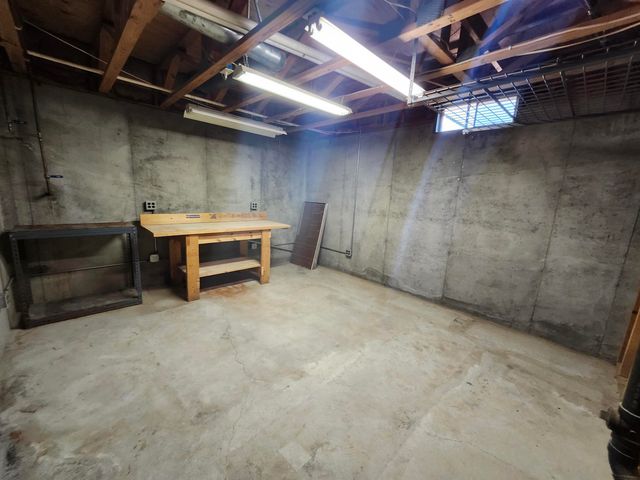 11709 W Jennie St, Wichita, KS 67212