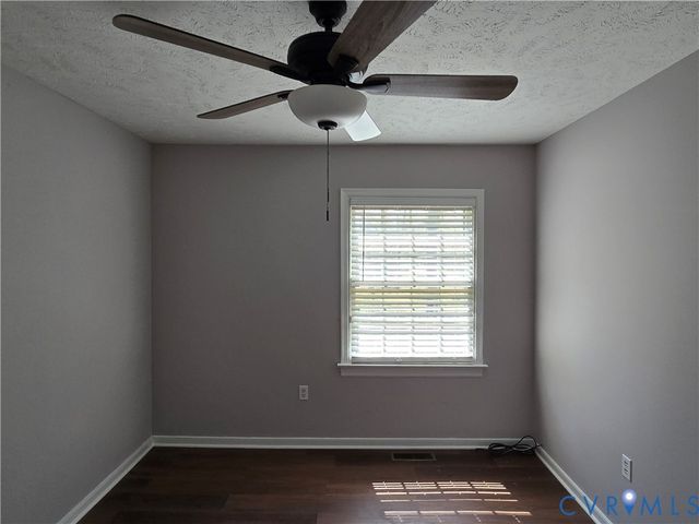 419 Airycrest Dr, Henrico, VA 23075